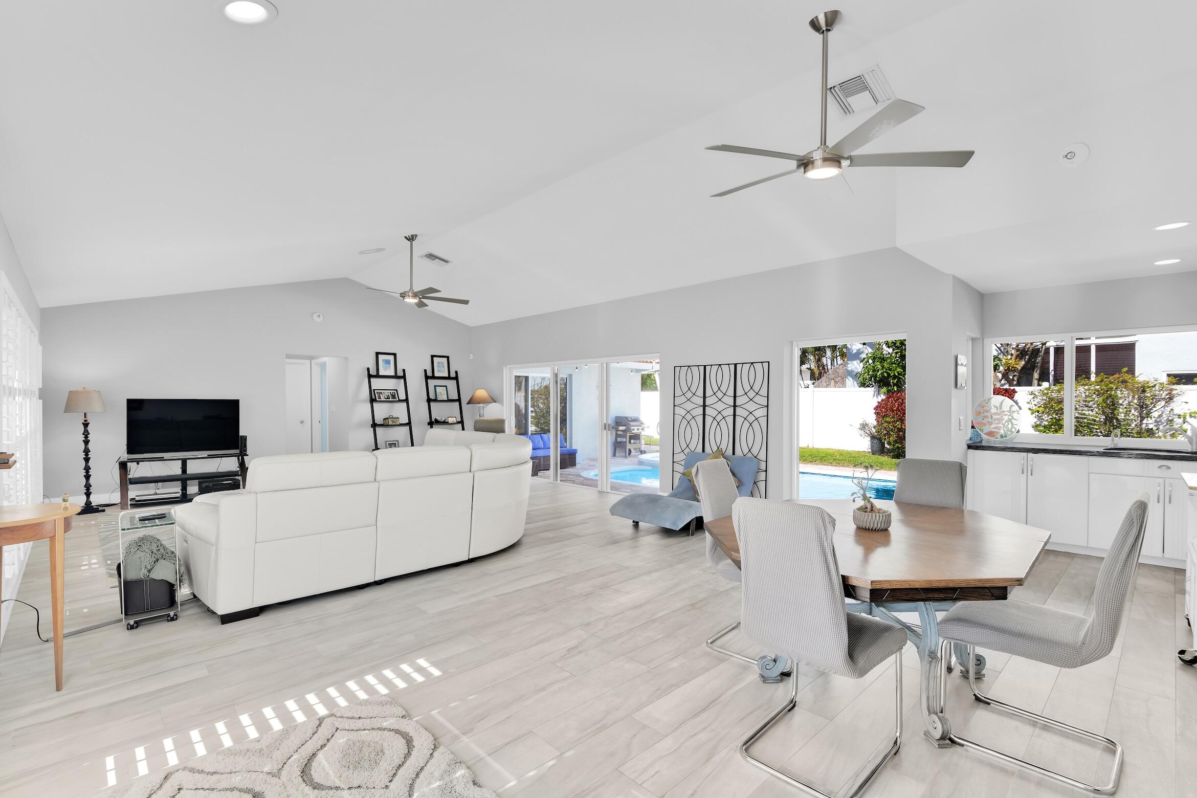 501 SW 15th Road