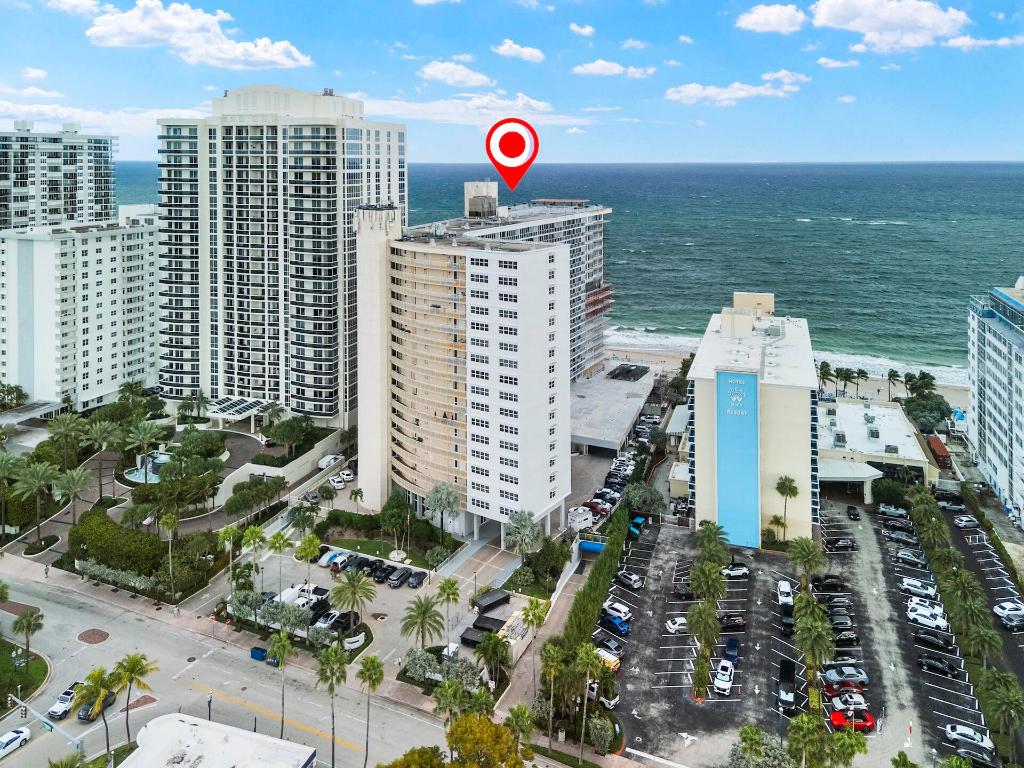 4100 Galt Ocean Drive 910
