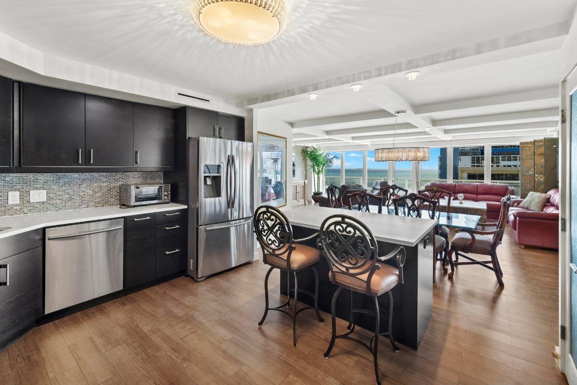 4100 Galt Ocean Drive 910