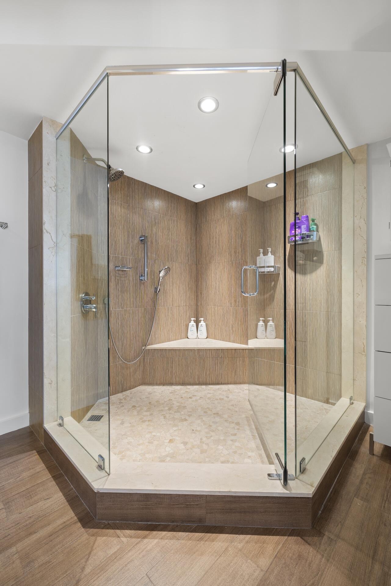 4100 Galt Ocean Drive 910