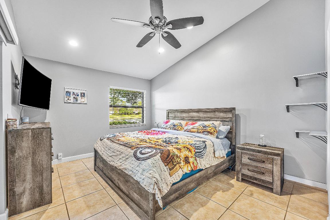 114 Centennial Court 114