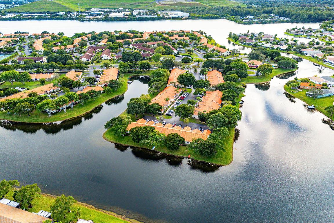 114 Centennial Court 114