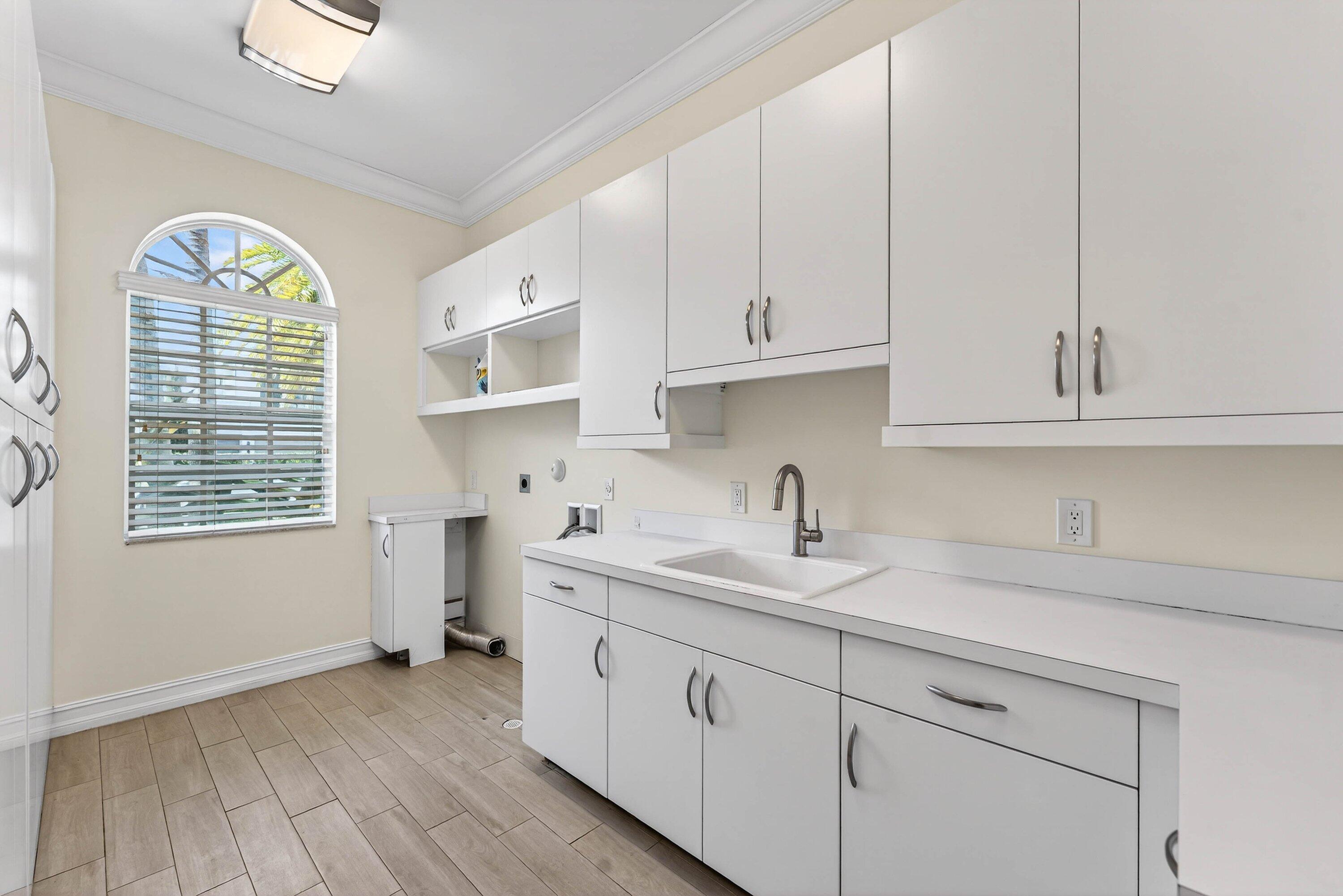 2920 Spanish River Road