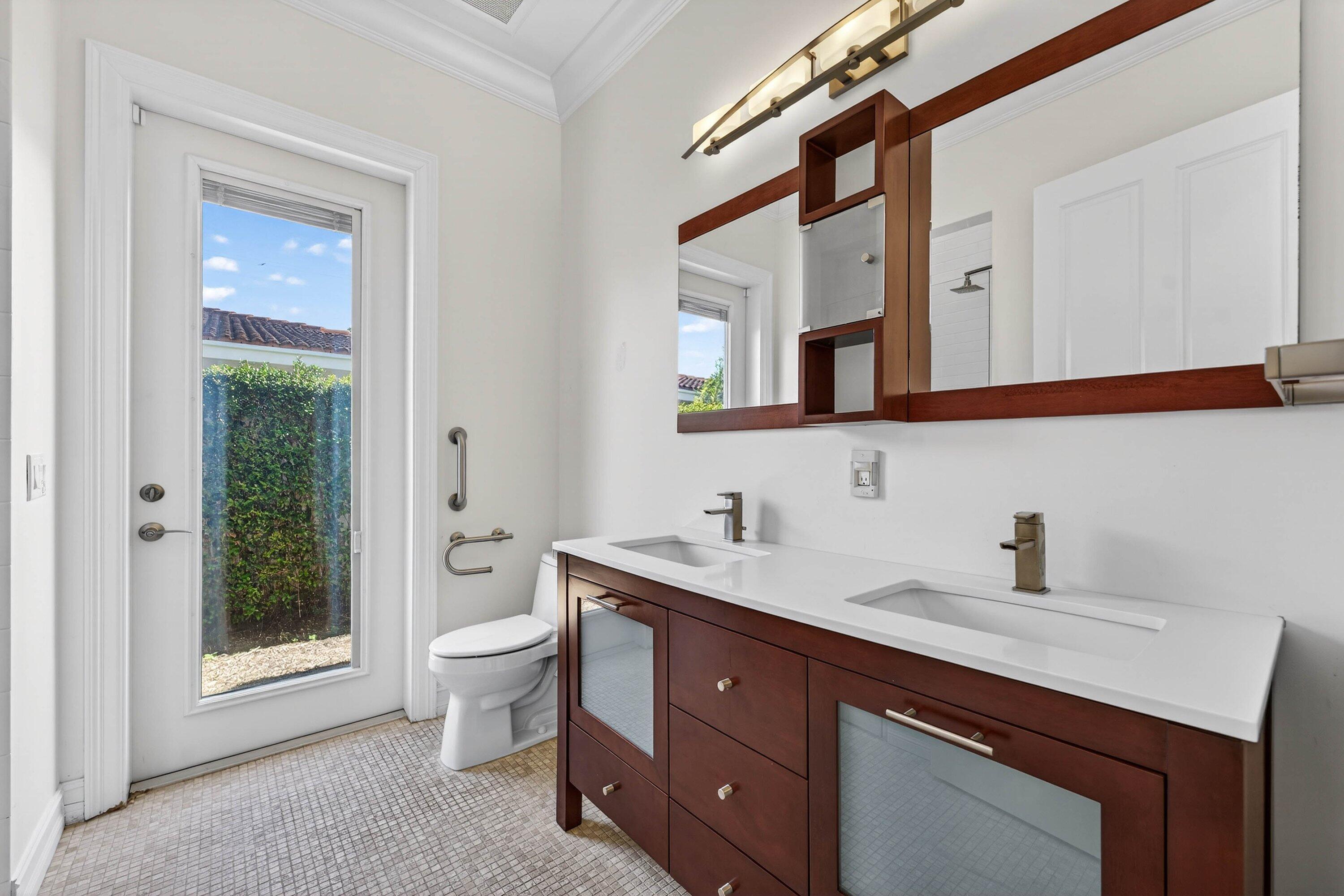 2920 Spanish River Road