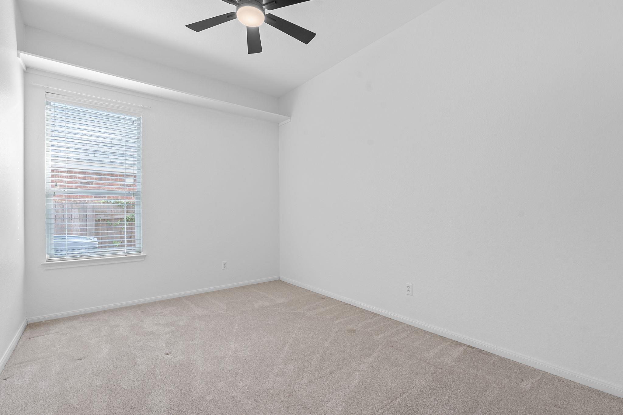 5633 Republic Of Texas BLVD