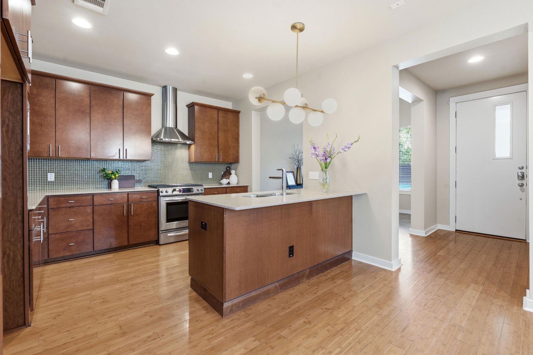 2911 Corbin LN