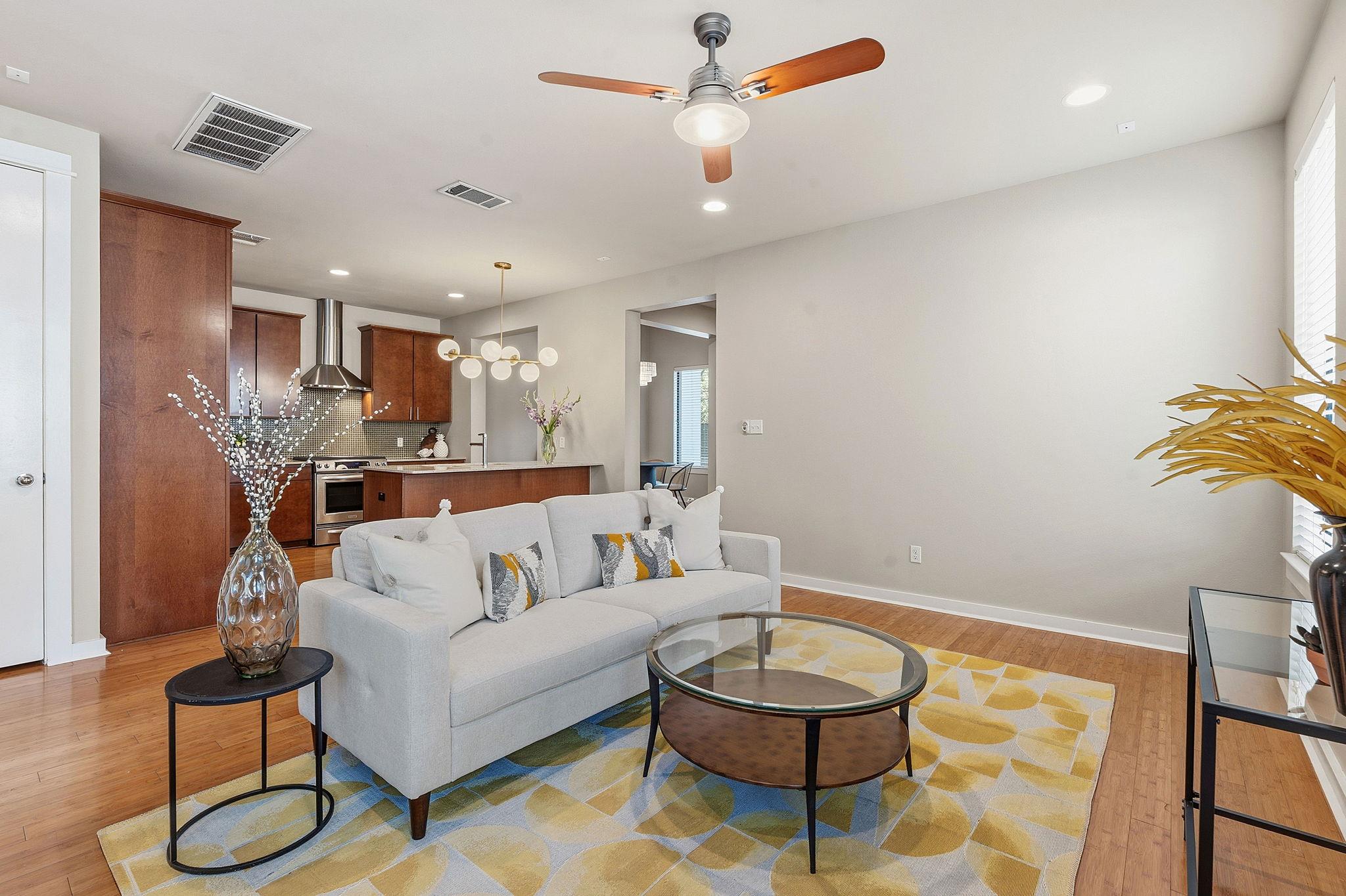 2911 Corbin LN