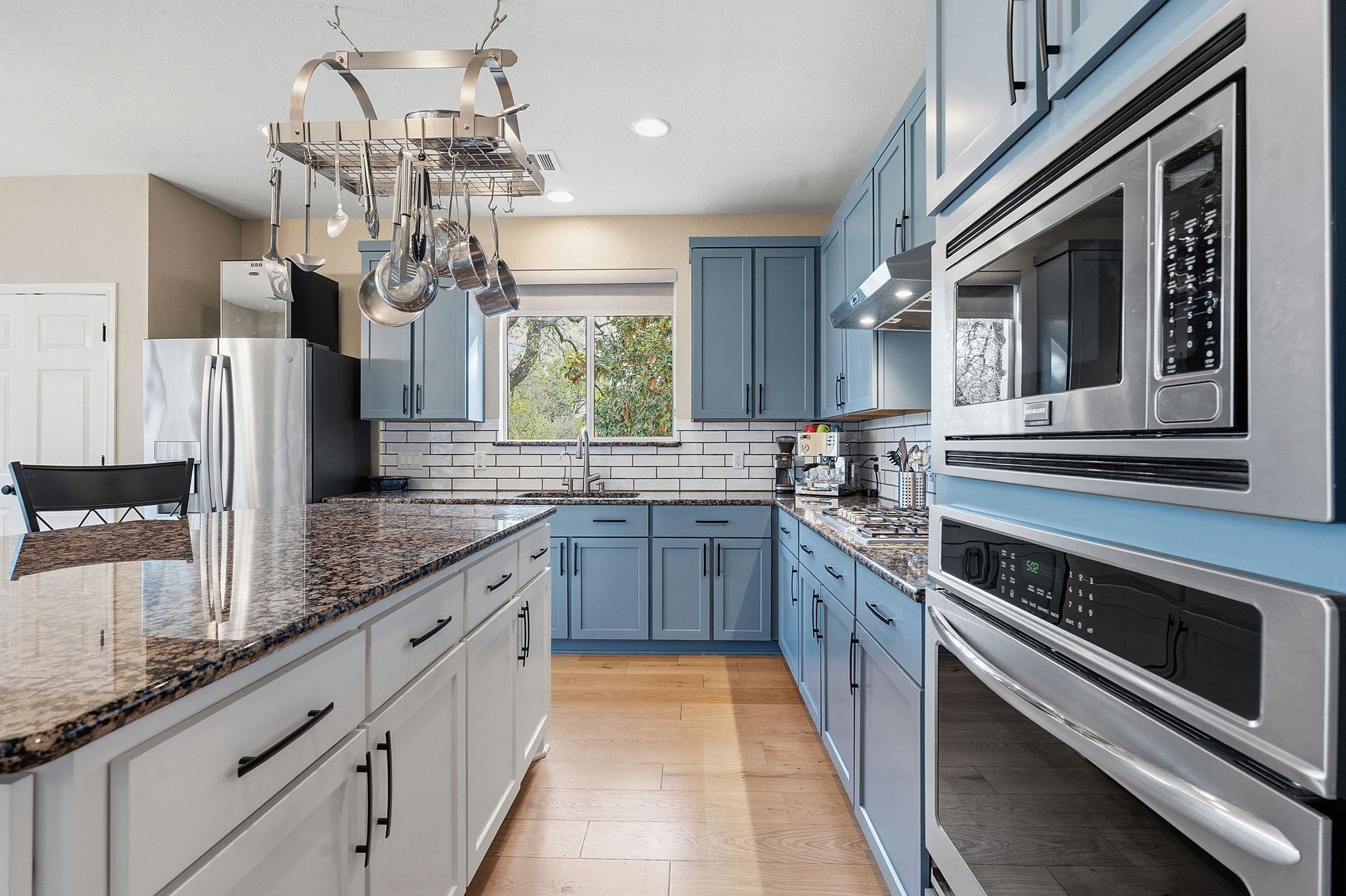 4601 Foster Ranch RD