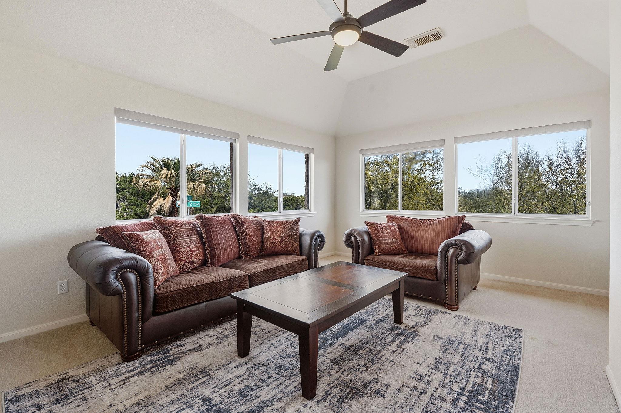 4601 Foster Ranch RD