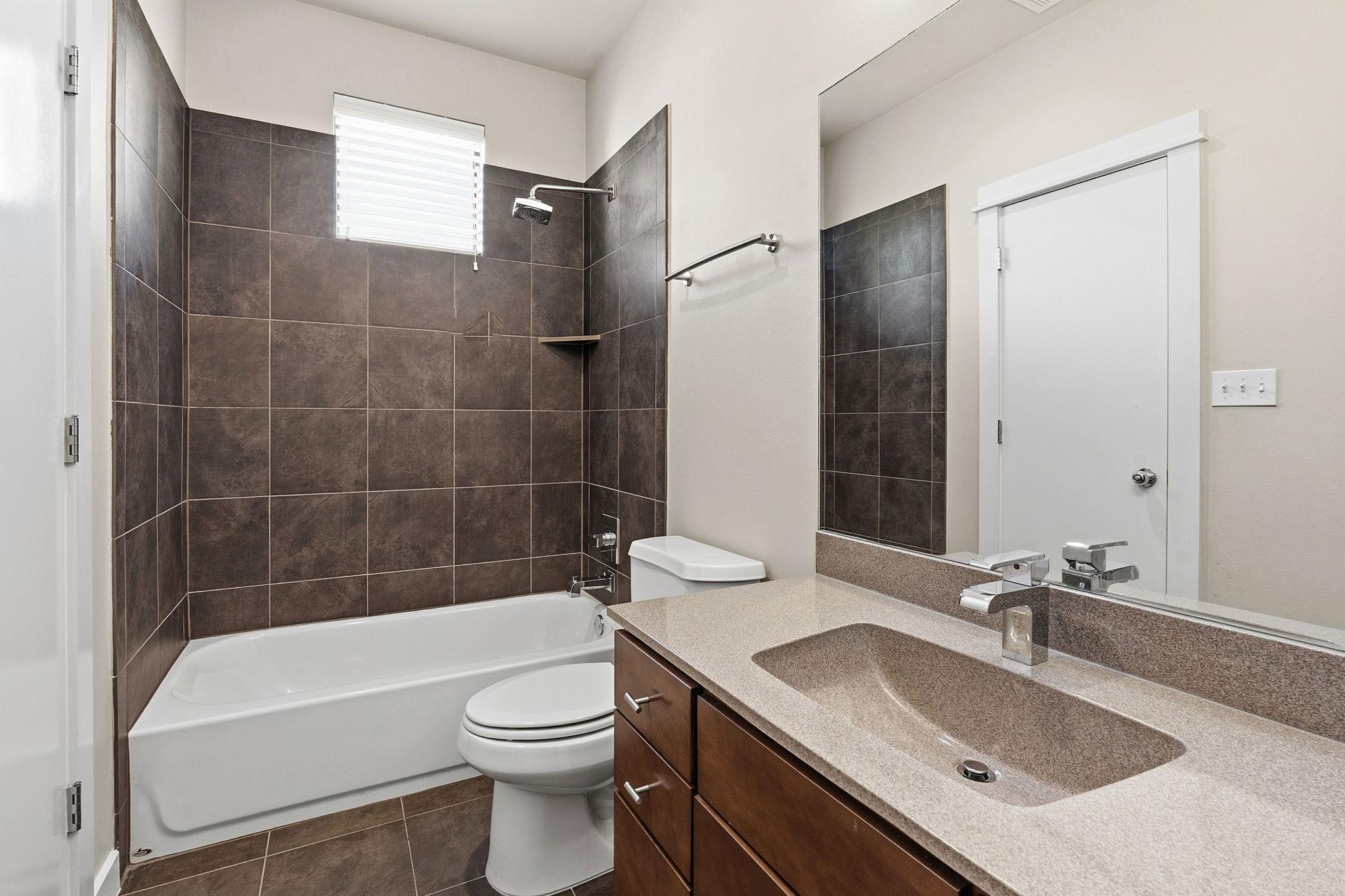 2911 Corbin LN