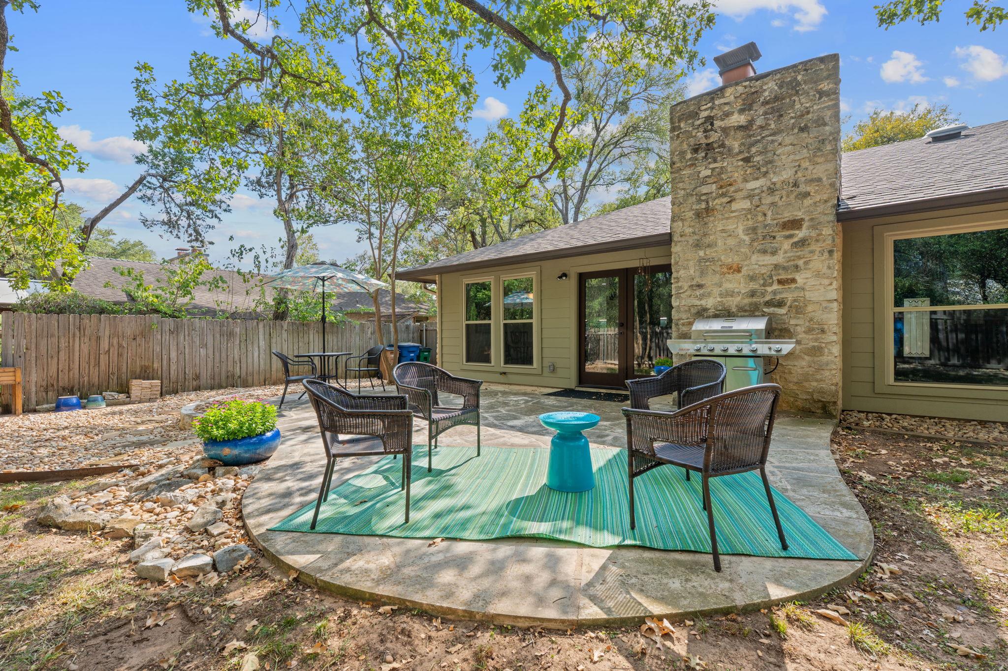 4411 Twisted Tree DR