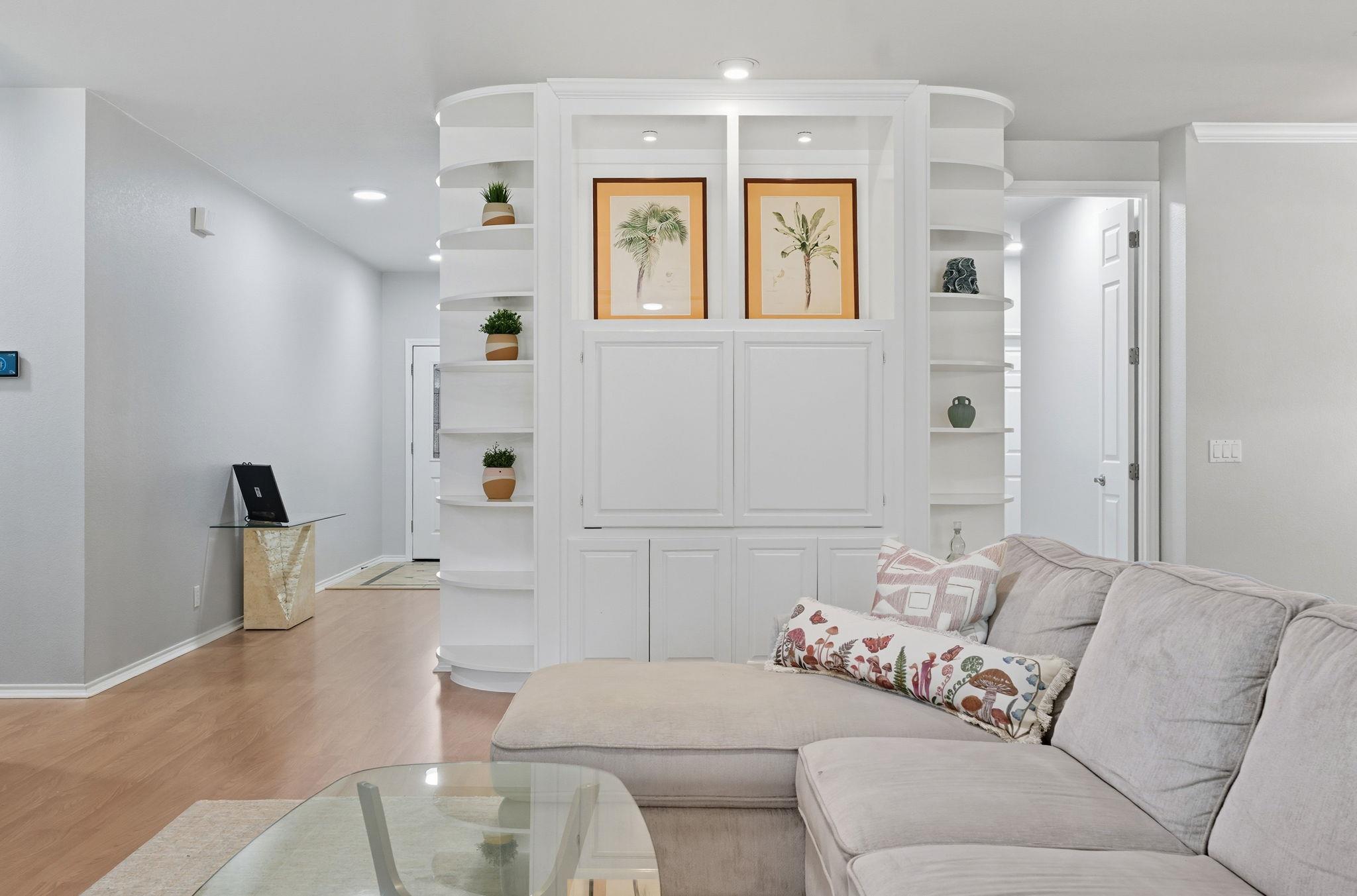 4009 Great Plains DR