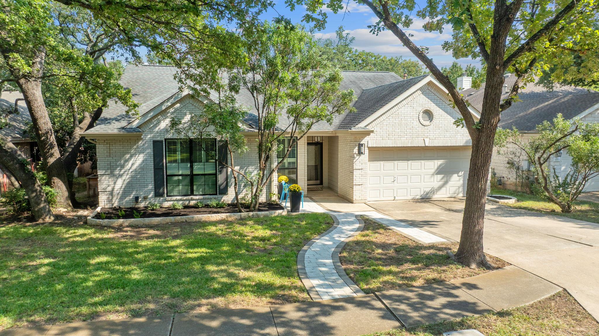 4009 Great Plains DR