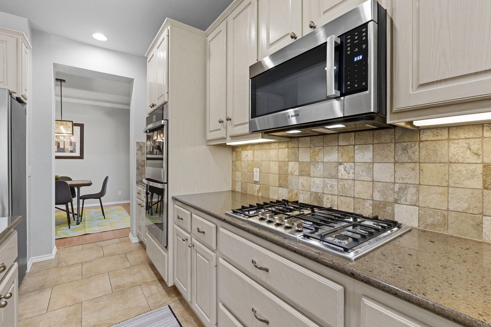 4009 Great Plains DR