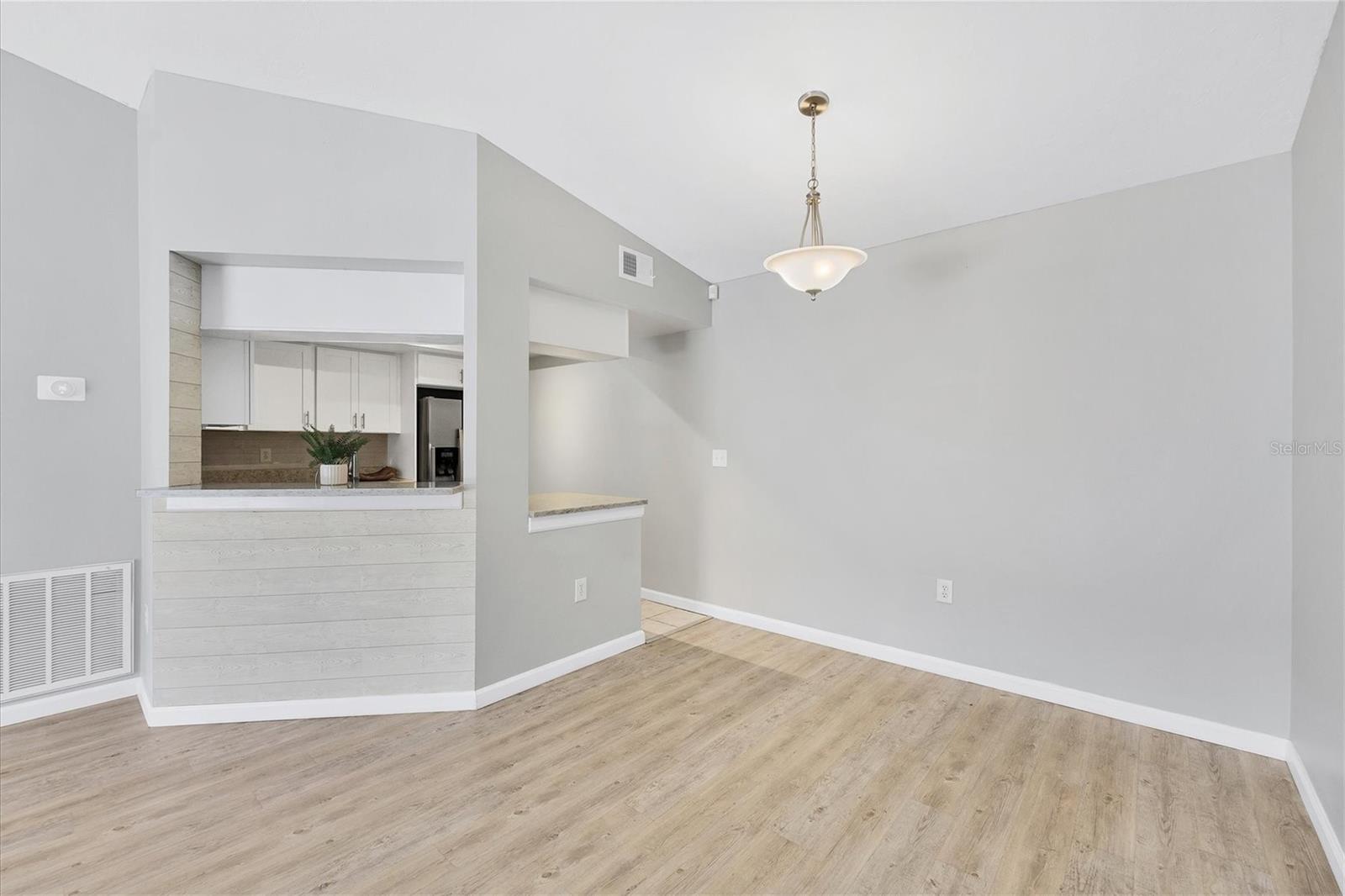 4134 CENTER POINTE CIR #66