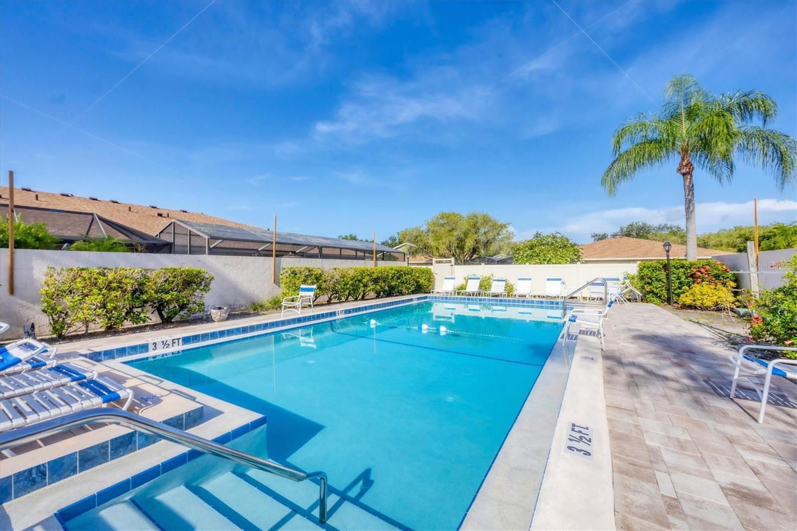 4134 CENTER POINTE CIR #66