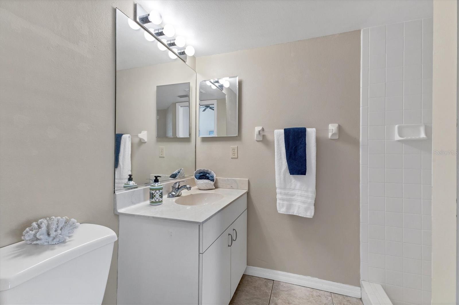 3125 57TH AVENUE CIR E