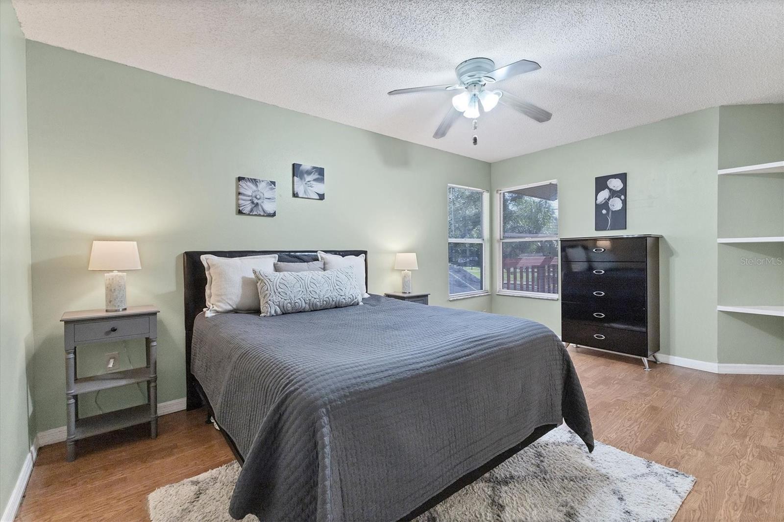 3125 57TH AVENUE CIR E