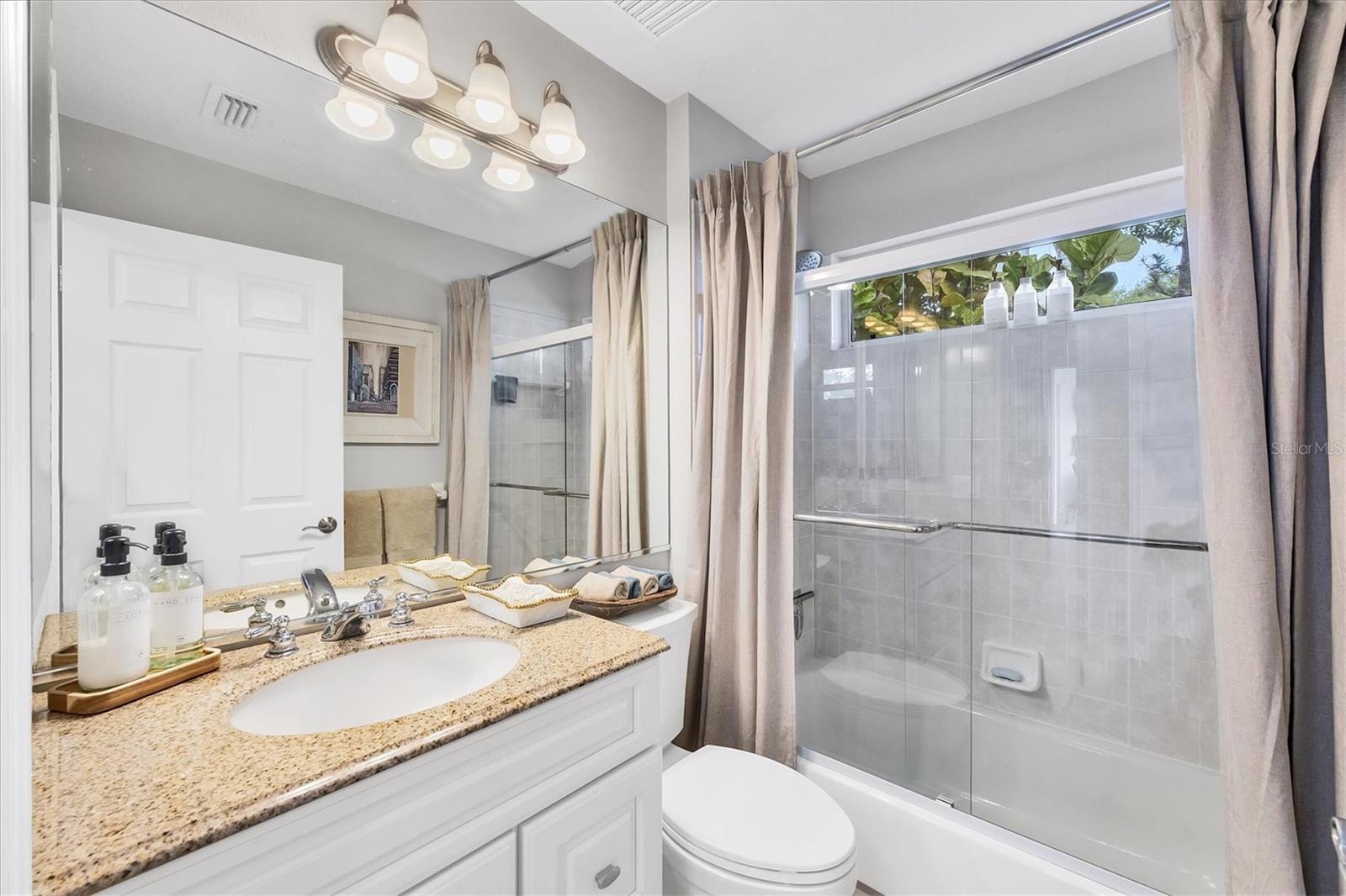 6253 AVENTURA DR