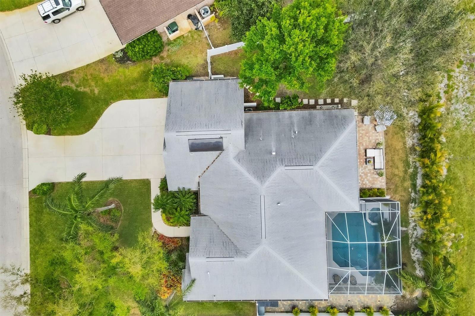 6253 AVENTURA DR