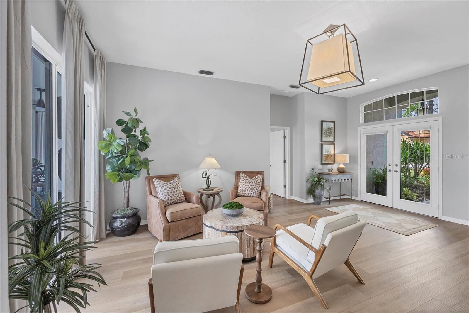 6253 AVENTURA DR