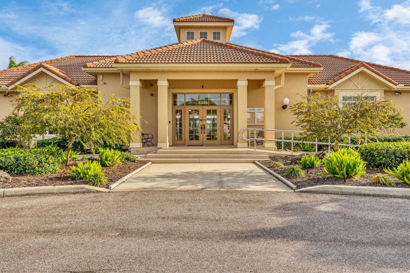 2931 BRAVURA LAKE DR