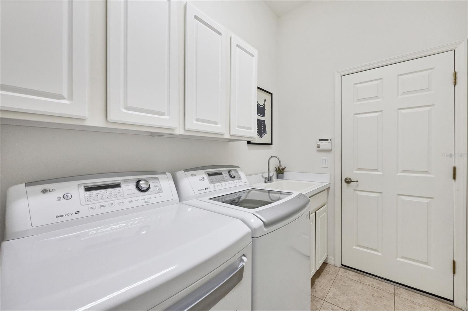 2931 BRAVURA LAKE DR