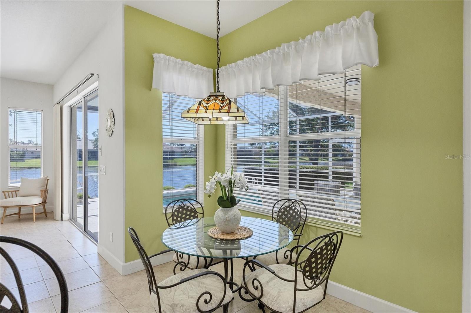 2931 BRAVURA LAKE DR