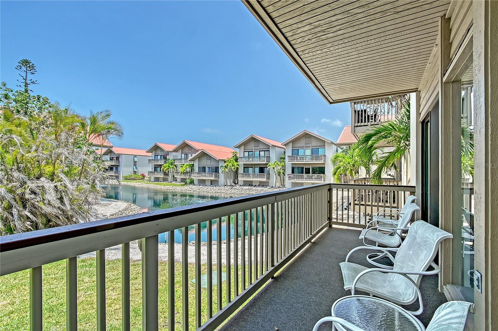 1159 LAKE HOUSE CIR #C120