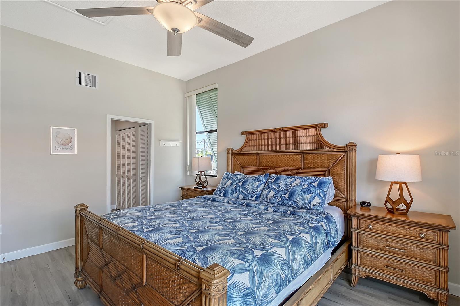 1159 LAKE HOUSE CIR #C120