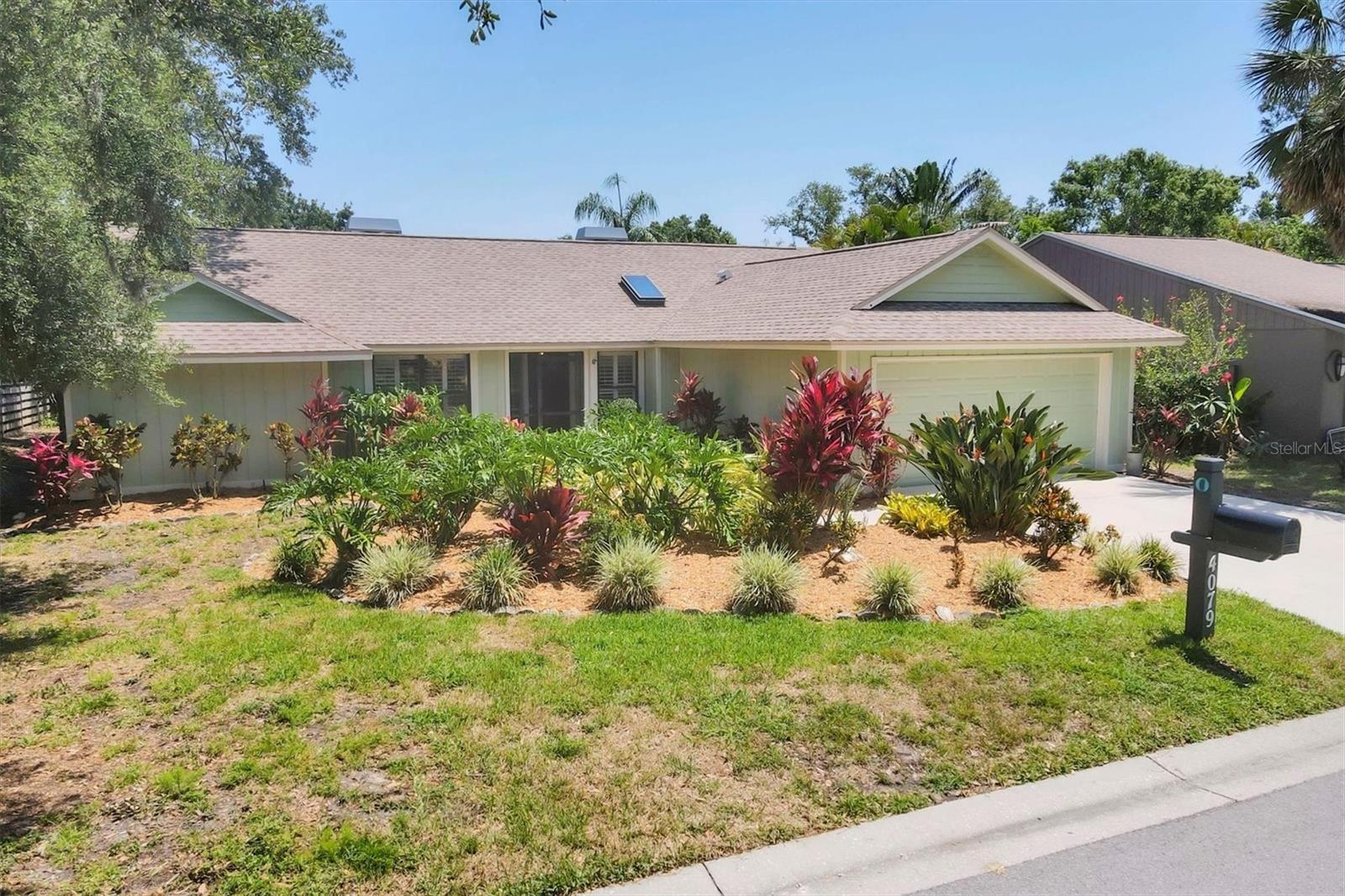 4079 WOODVIEW DR
