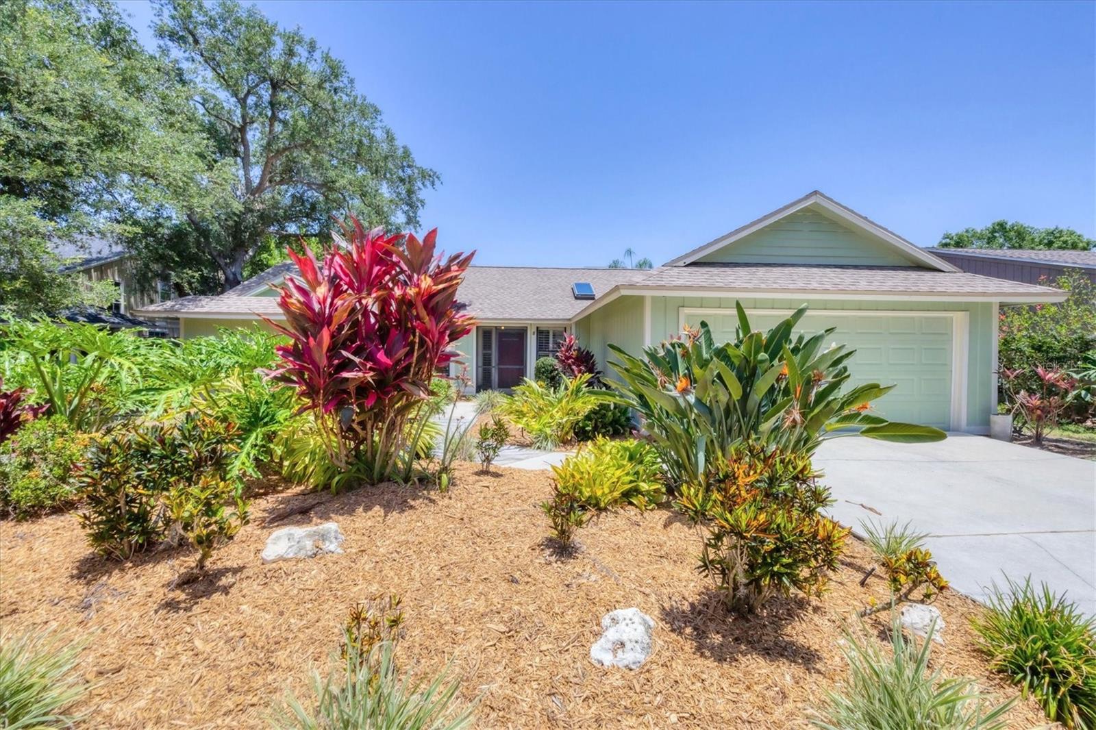 4079 WOODVIEW DR