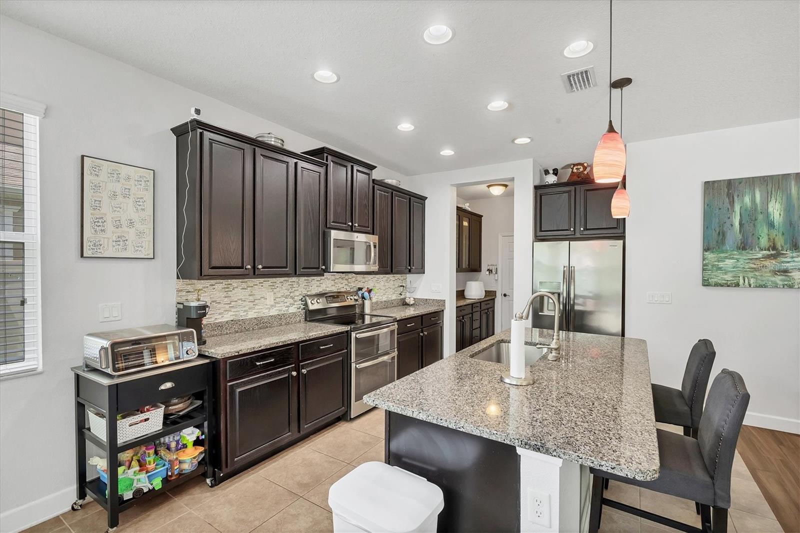 7536 AGUILA DR