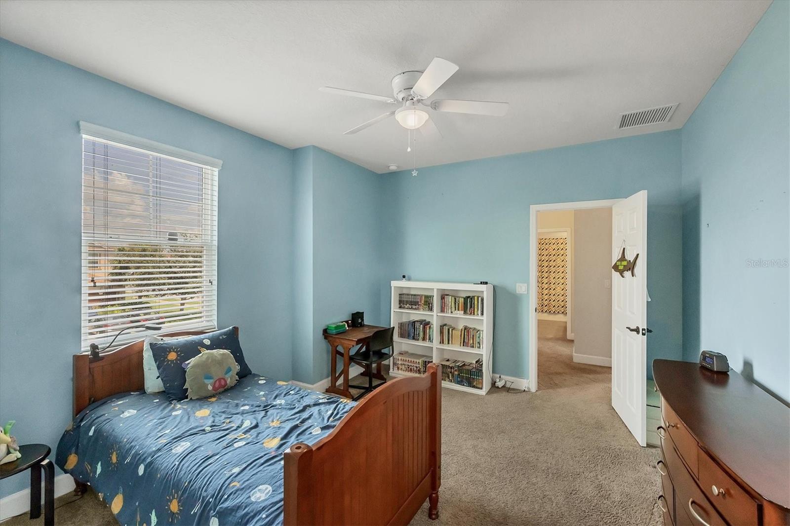 7536 AGUILA DR