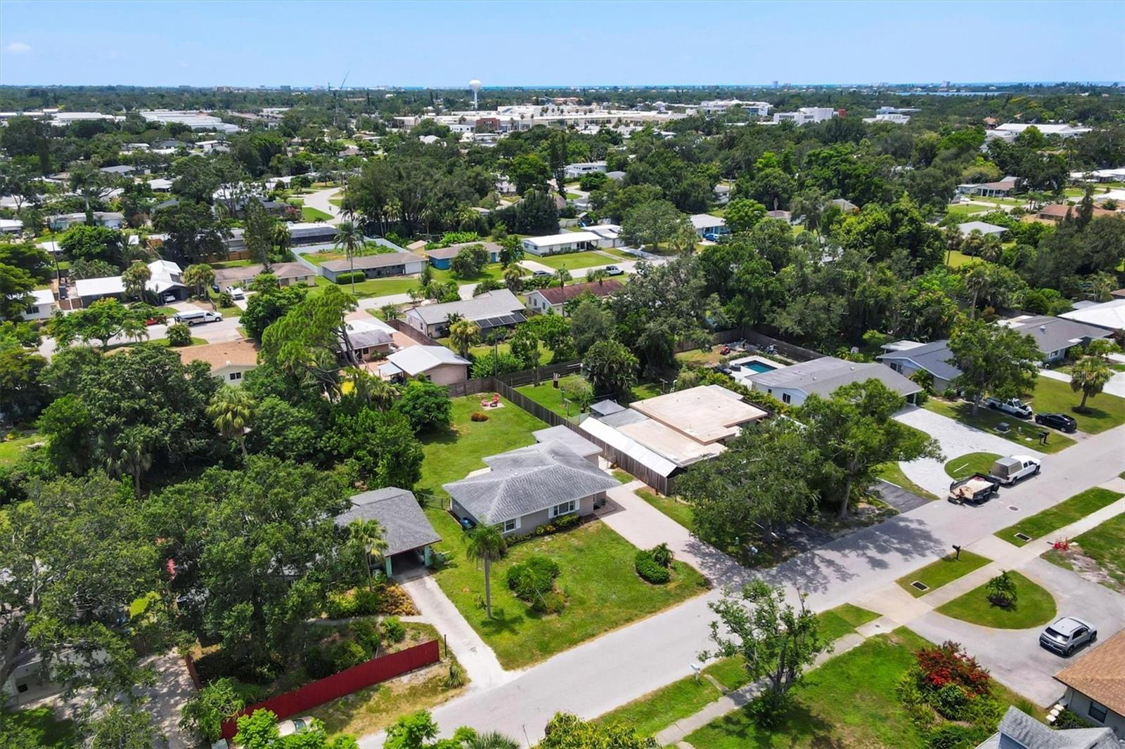 2284 BOUGAINVILLEA ST