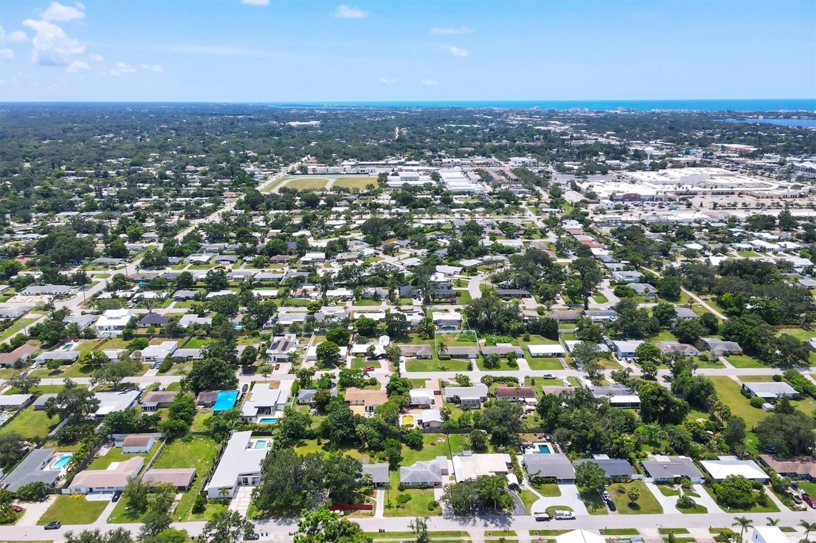 2284 BOUGAINVILLEA ST