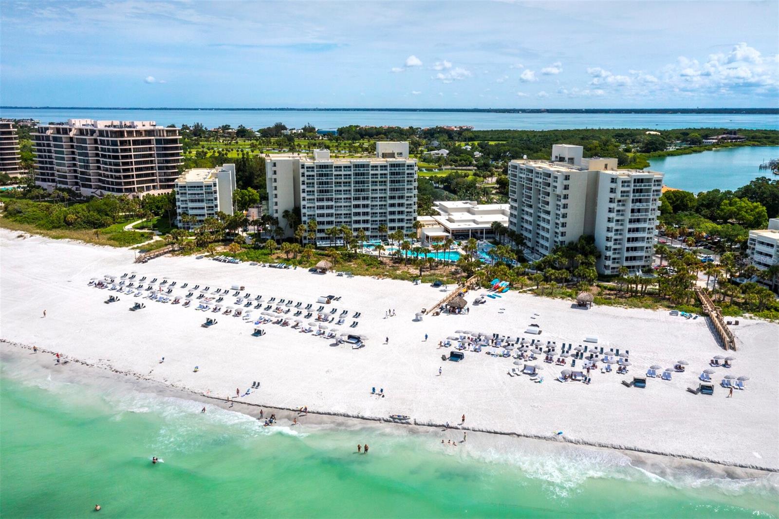 210 SANDS POINT RD #2405
