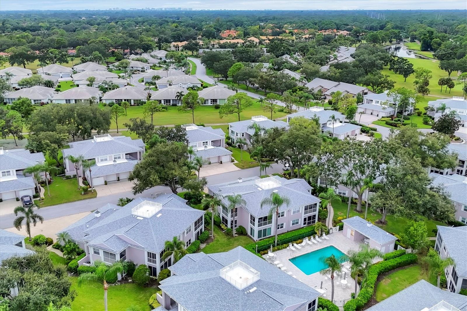 5627 SHEFFIELD GREENE CIR #37