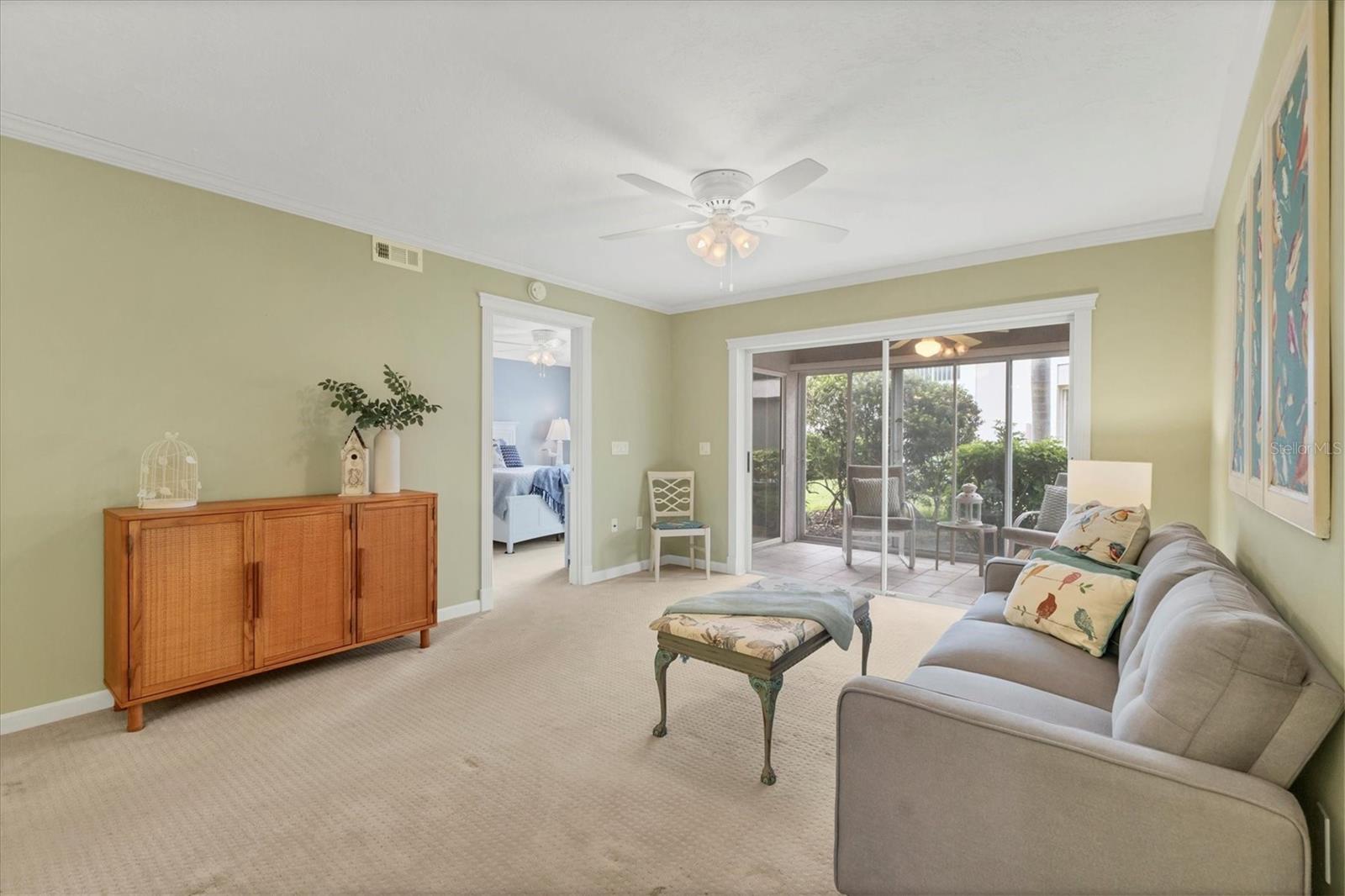 5627 SHEFFIELD GREENE CIR #37