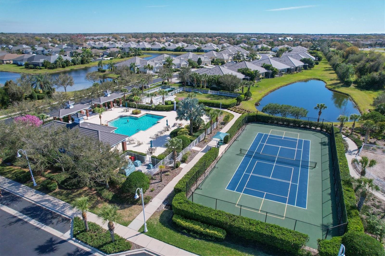 12706 LAKE SILVER AVE