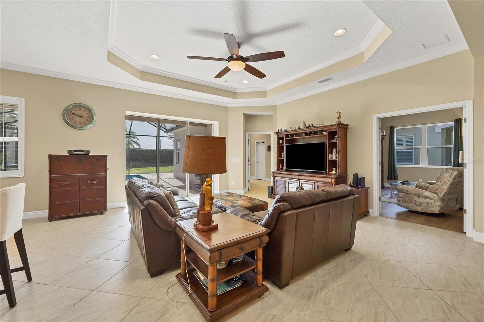 12706 LAKE SILVER AVE