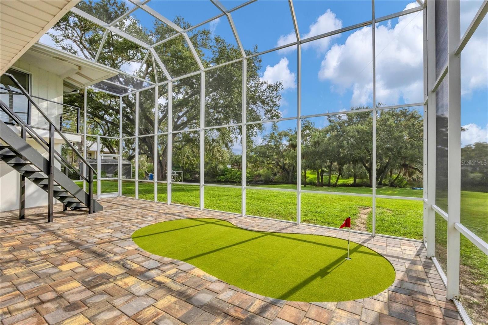 2460 WHIPPOORWILL CIR