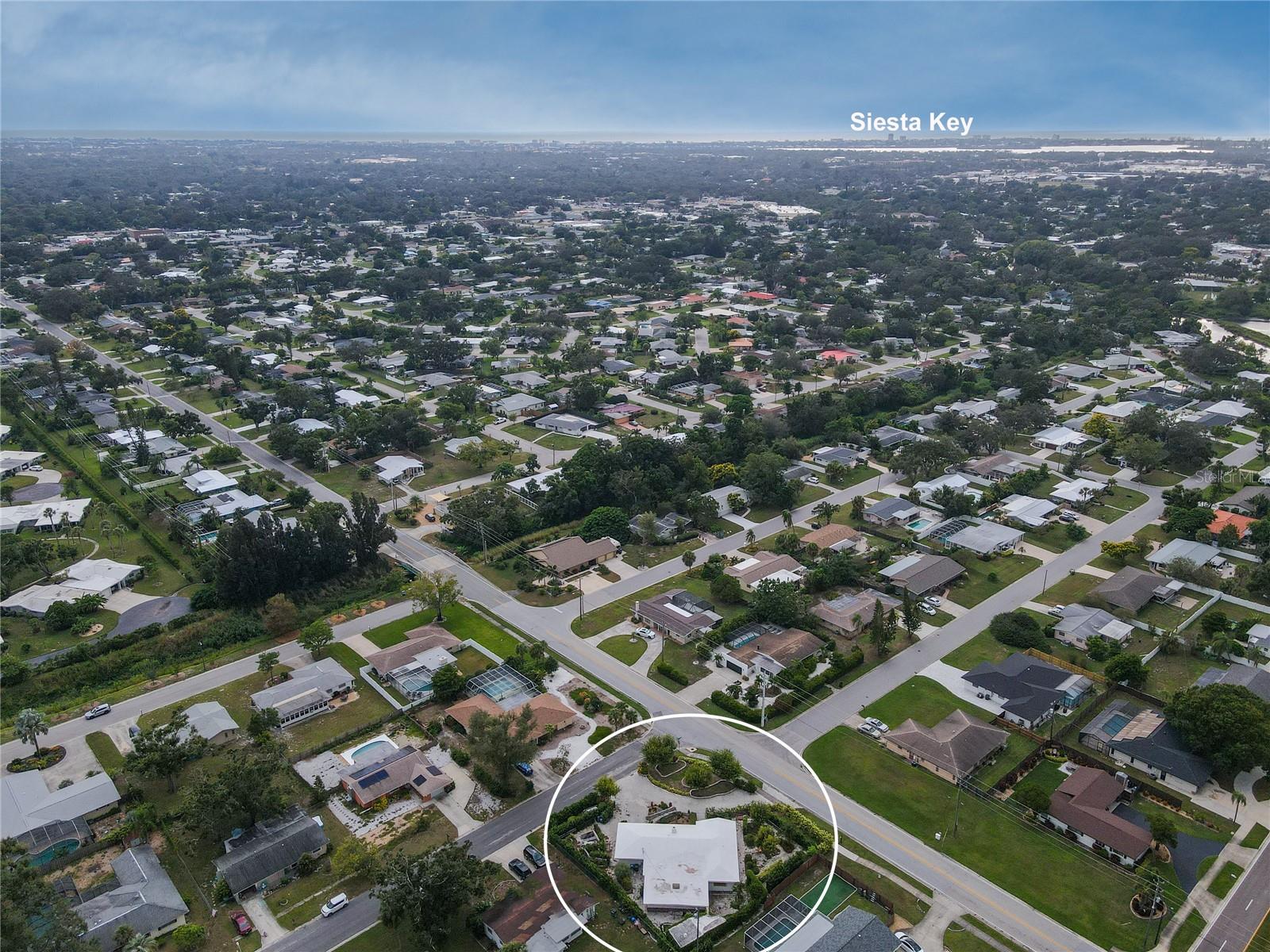 3205 BOUGAINVILLEA ST