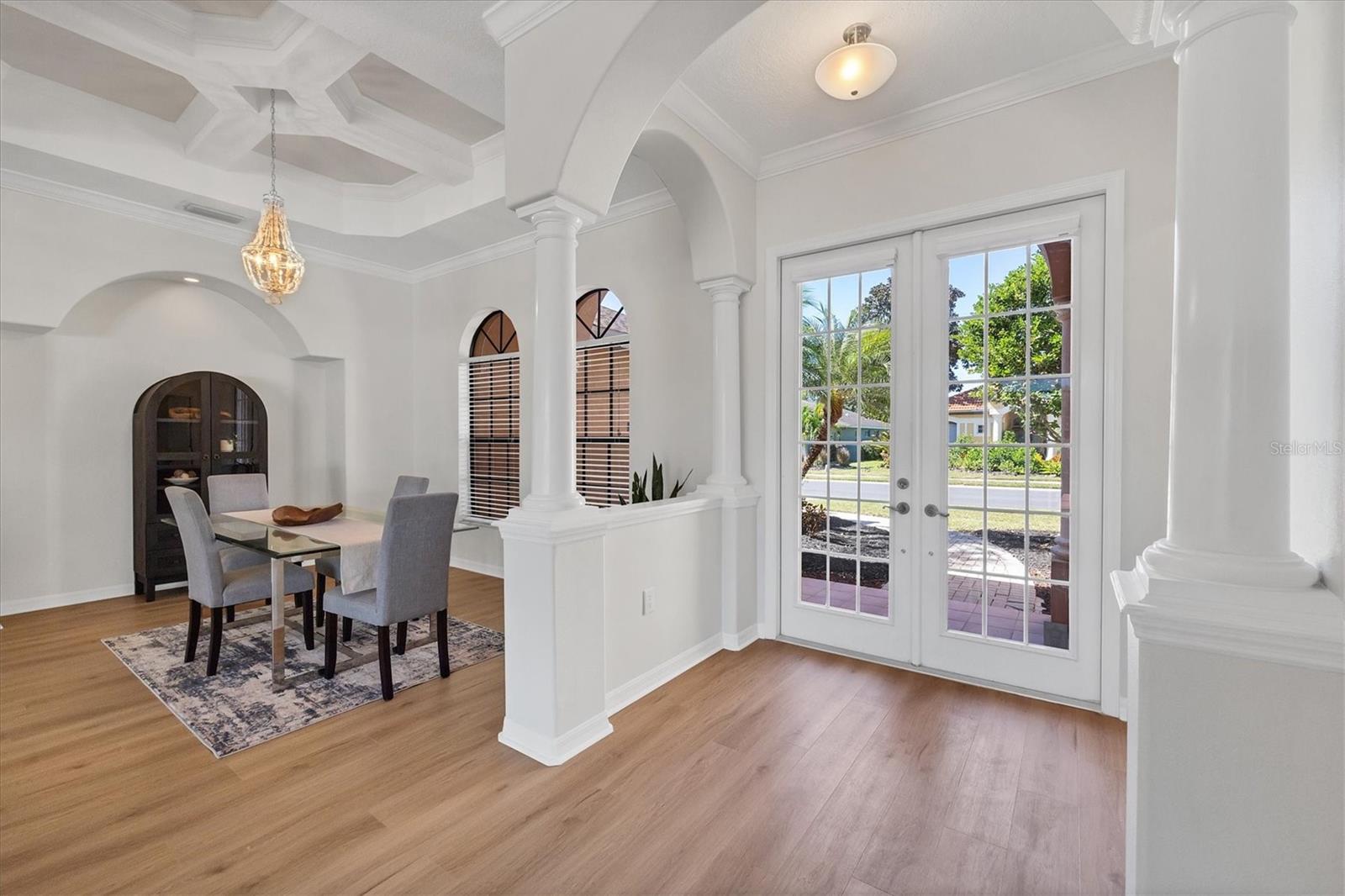 6255 AVENTURA DR