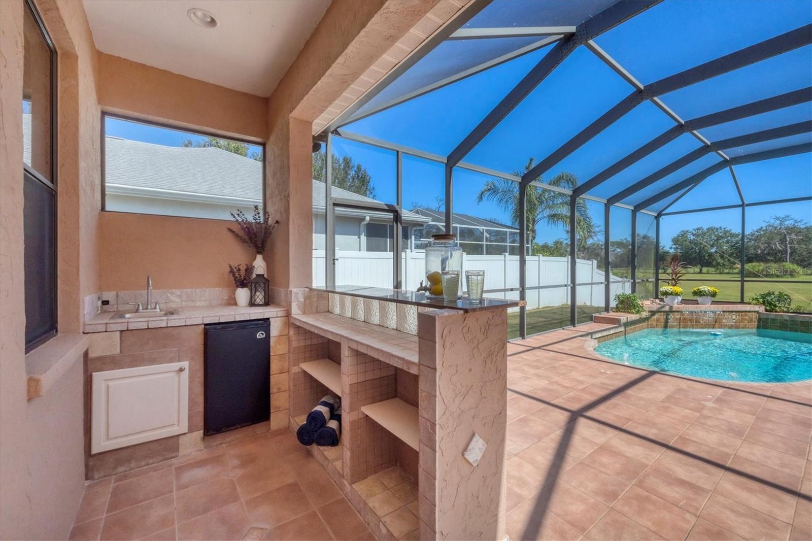 6255 AVENTURA DR