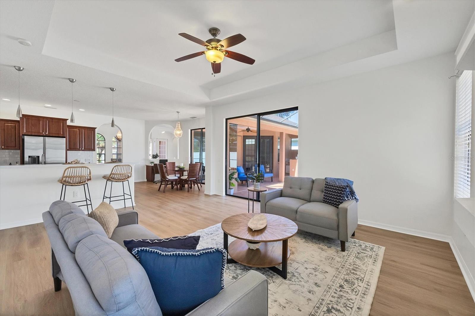 6255 AVENTURA DR
