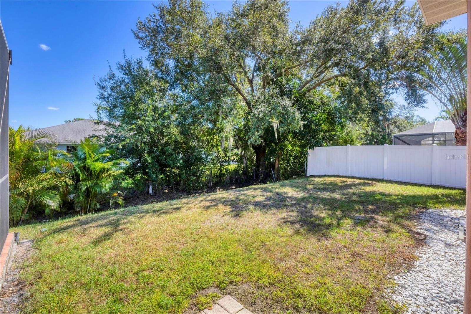 6255 AVENTURA DR
