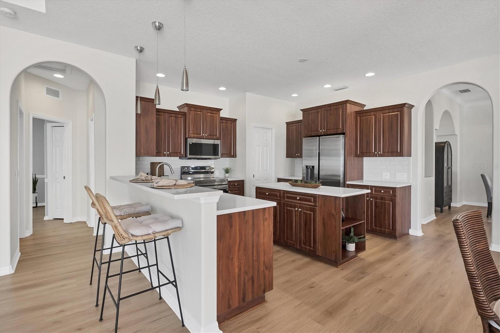 6255 AVENTURA DR