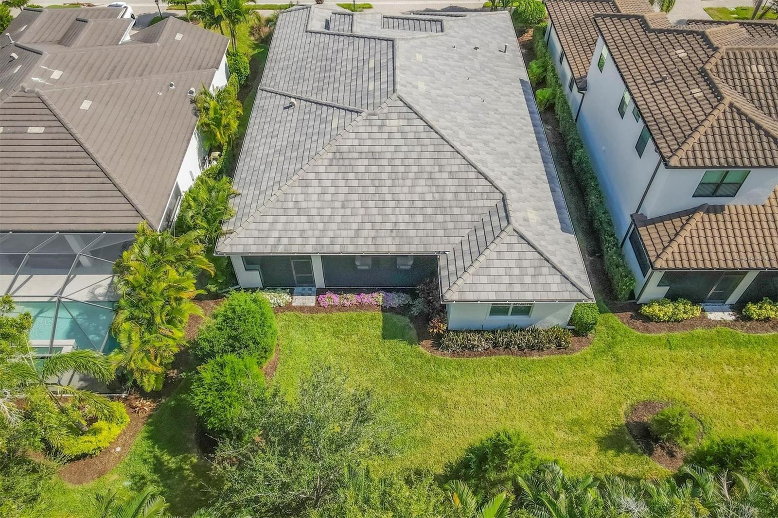 7761 SANDHILL LAKE DR