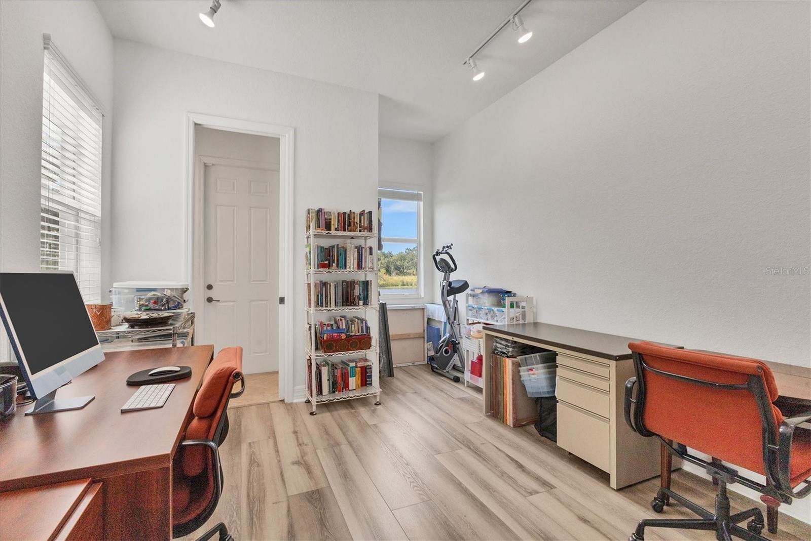 8284 BARTON FARMS BLVD